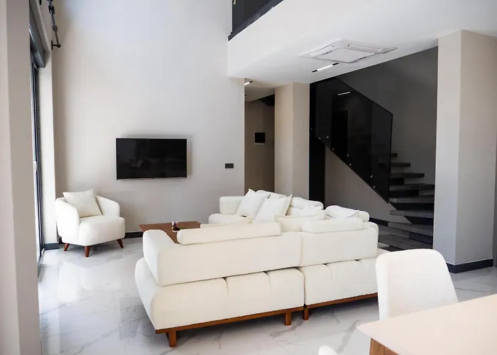 Seven Luxury